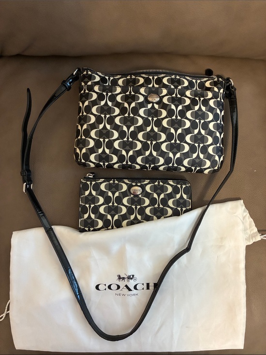 Coach Handbags - Coach Dream C Black and Cream Signature Zip Wallet, Crossbody and Satin Dust Bag